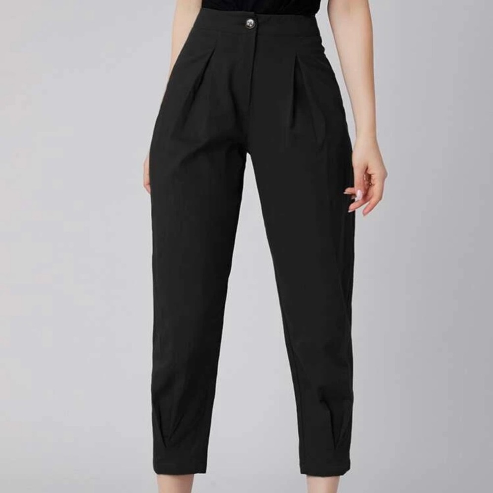 Pleated cropped pants